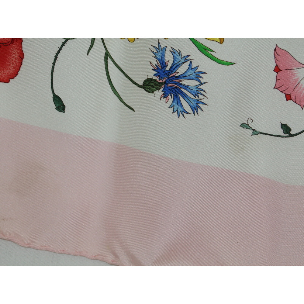 Gucci Flora Scarf Silk Pink Green Yellow - Picture 5 of 8
